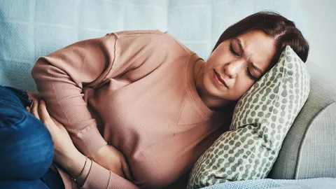 Çikolata Kisti Olan Kadınlar Böbrek ve İdrar Yollarını Düzenli Kontrol Ettirmeli